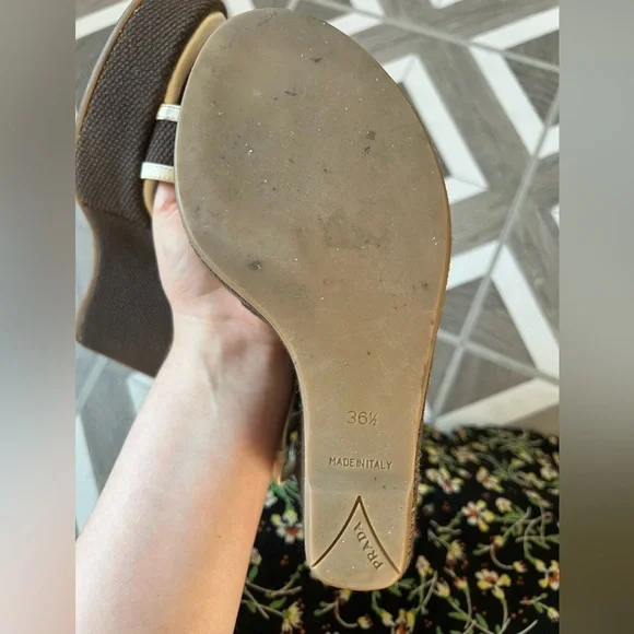 Y2K Prada T Strap Wedge Sandals, size 36.5 - Picture 4 of 7